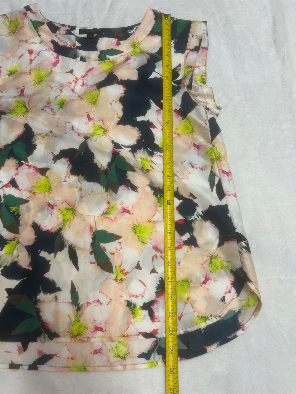J. Crew Women’s Blouse Floral Sleeveless in Navy, Pink and Green - Size 8 - Picture 5 of 7